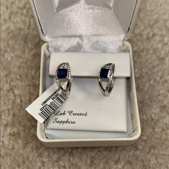 Elegant Silver Sapphire Earrings